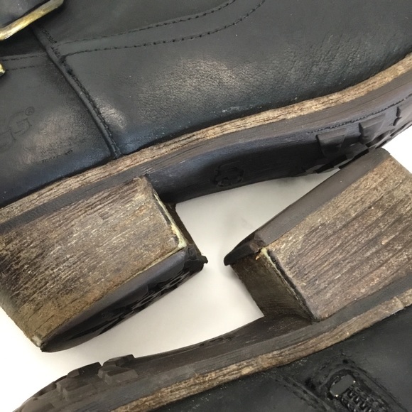 COPY - Ugg Women's Shoes Rugged Black Booties Size 6 - Picture 6 of 16